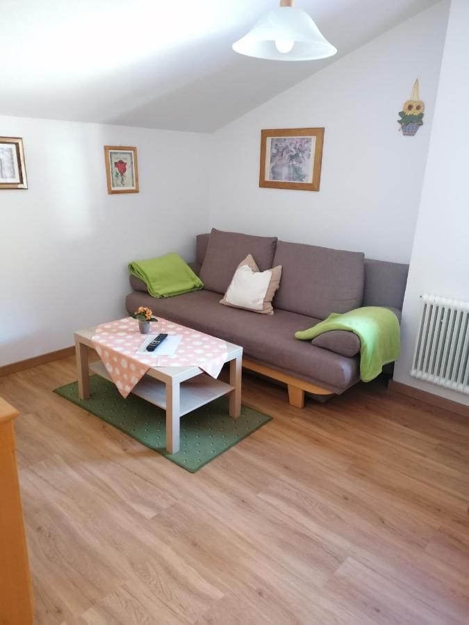 Haus Anneliese Apartment เกริบมิง ภายนอก รูปภาพ