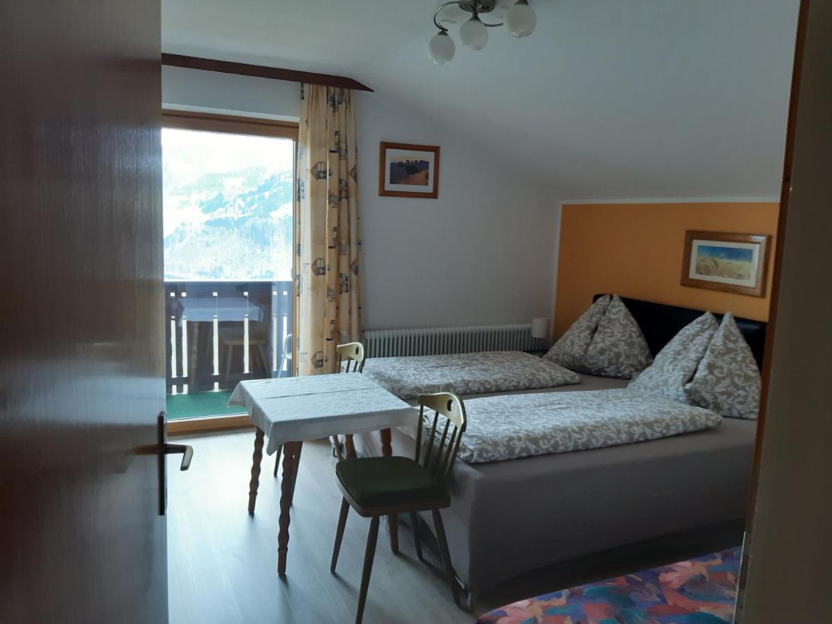 Haus Anneliese Apartment เกริบมิง ภายนอก รูปภาพ
